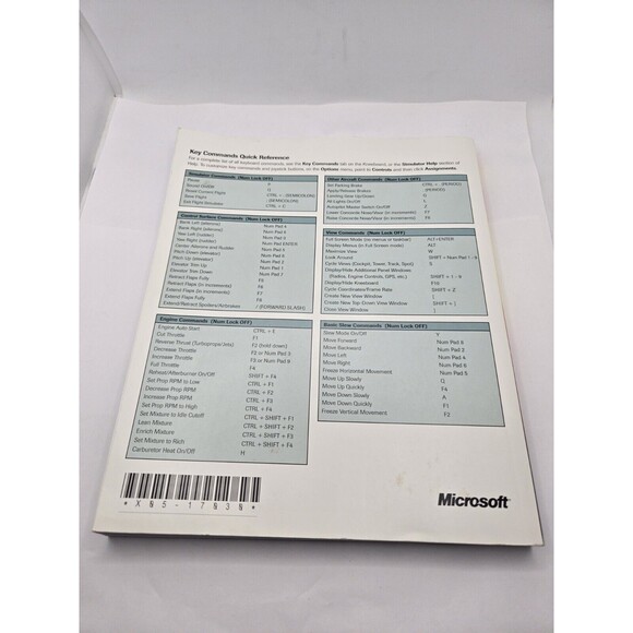 Microsoft Flight Simulator 2000 Professional Edition Book only - Picture 3 of 3